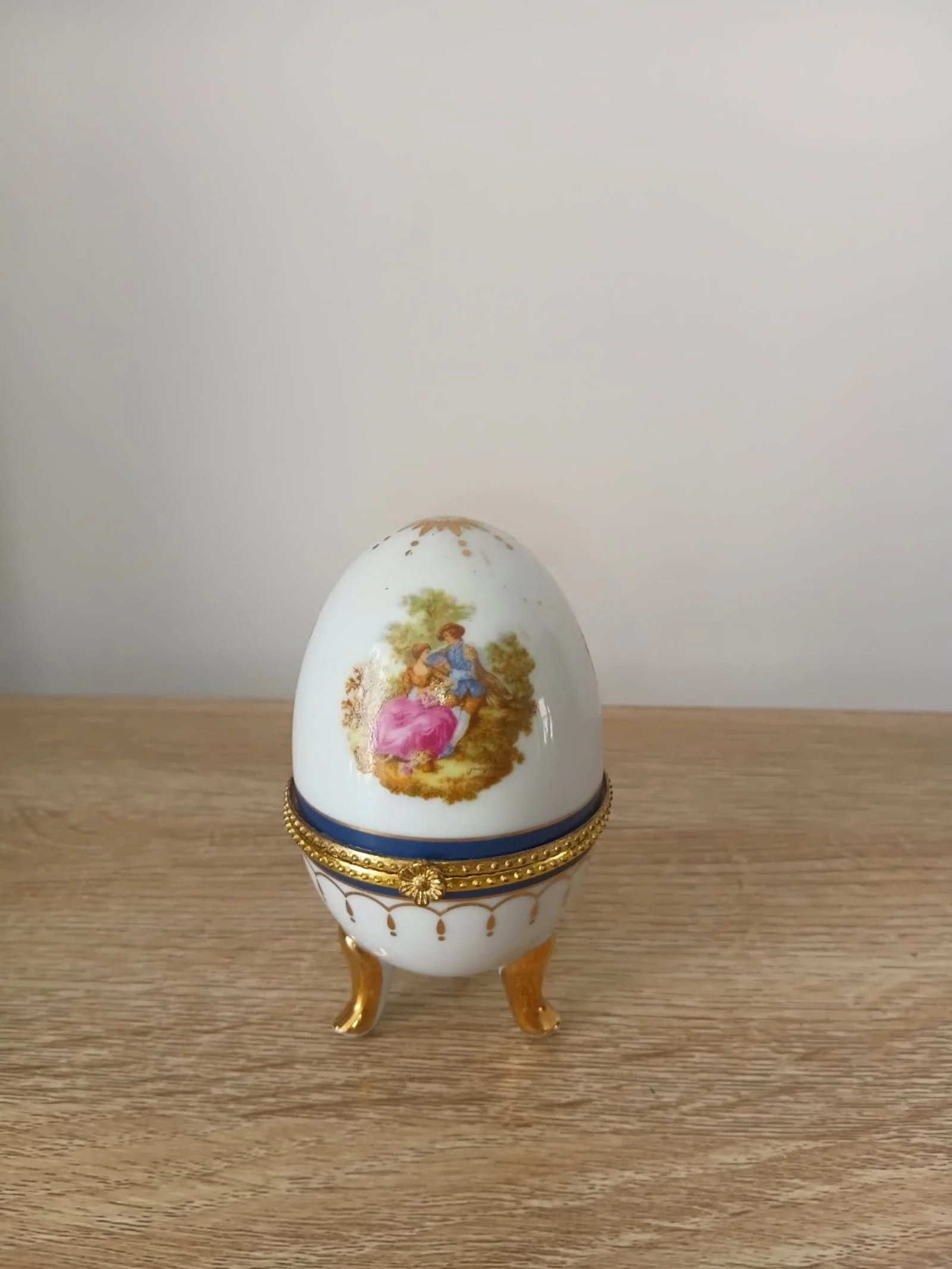 Oeuf decoratif 